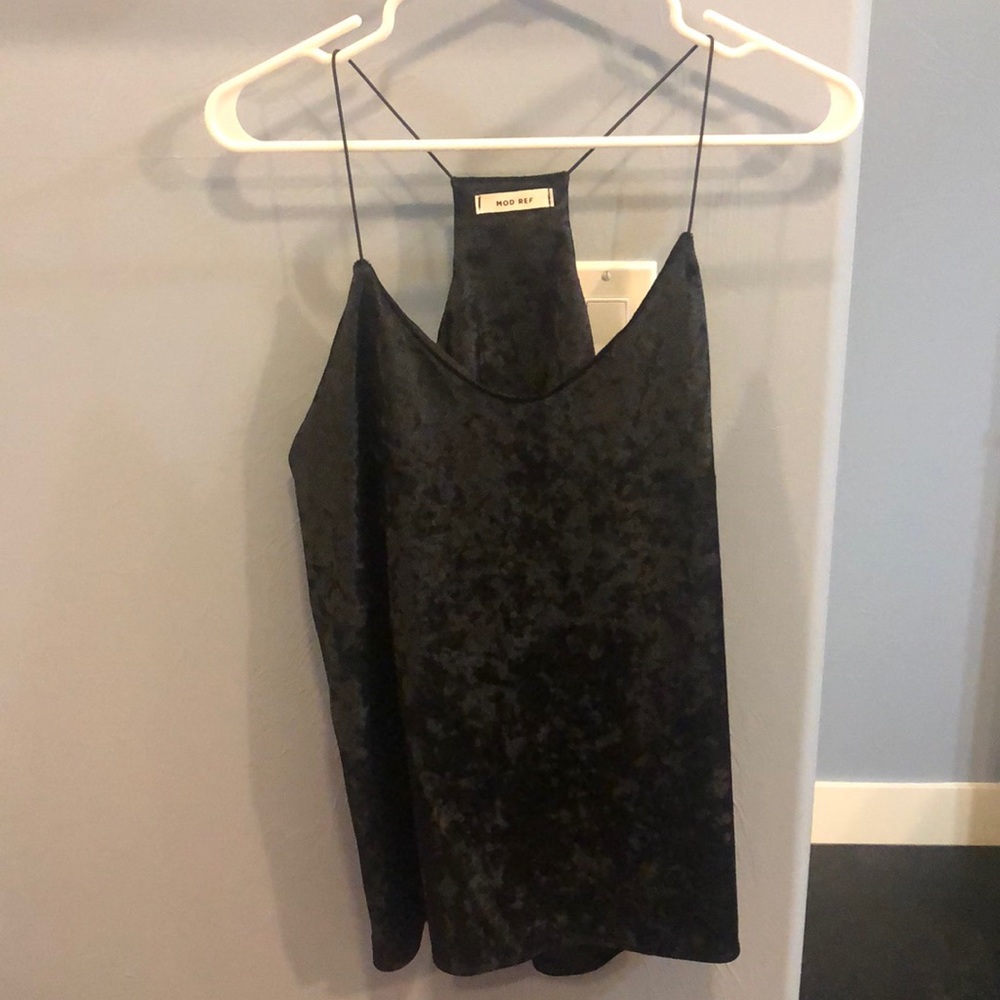 Velvet tank
